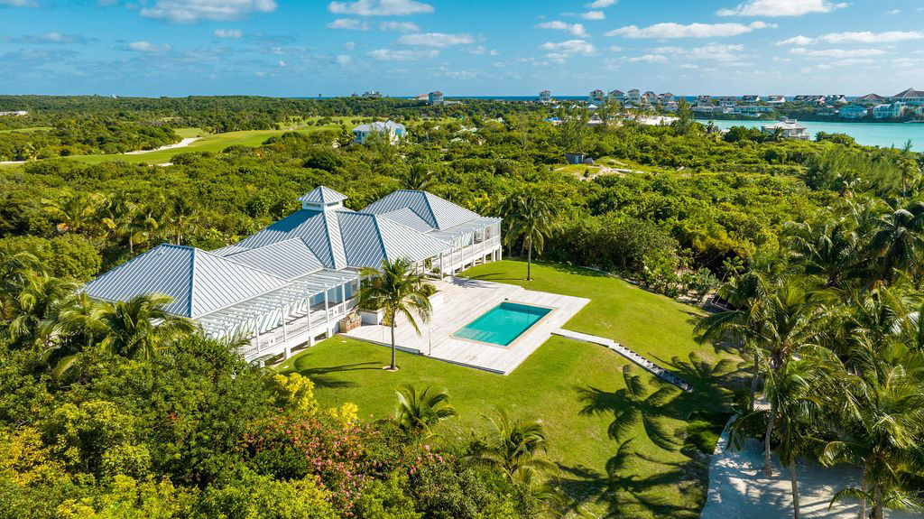 An Oceanfront Home With Its Own Private Beach in The Abaco Club